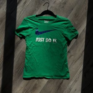 Nike Just Do It Graphic Tee
